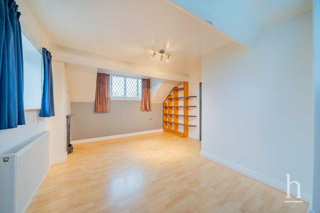 Additional image 33 of South Drive, Upton, CH49