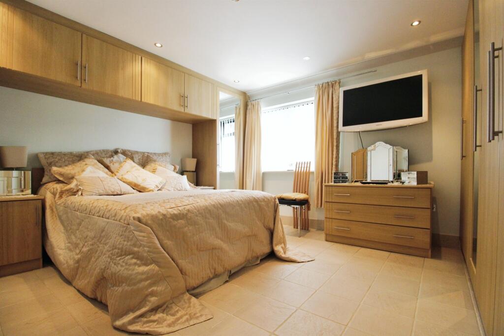 Additional image 11 of Northcliffe Drive, Penarth