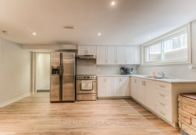 Additional image 26 of 39 Turner Ave