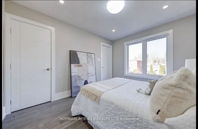 Additional image 27 of 167 August Ave