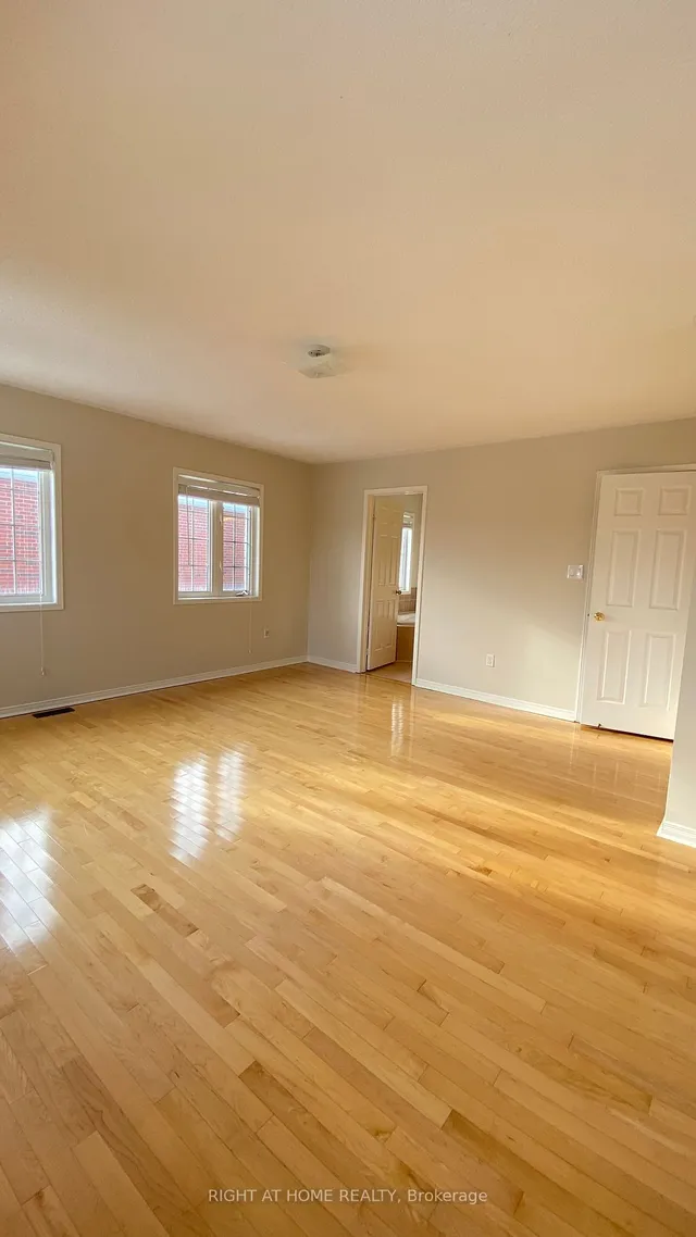 Additional image 11 of 1100 Bonin Cres