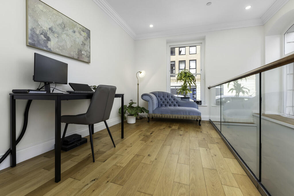 Additional image 25 of Marine House, Mount Stuart Square