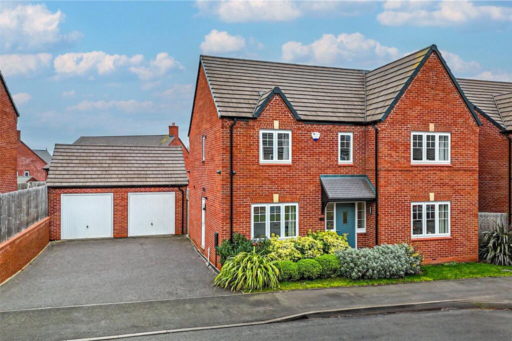 Meadow Way, Tamworth, Staffordshire, B79