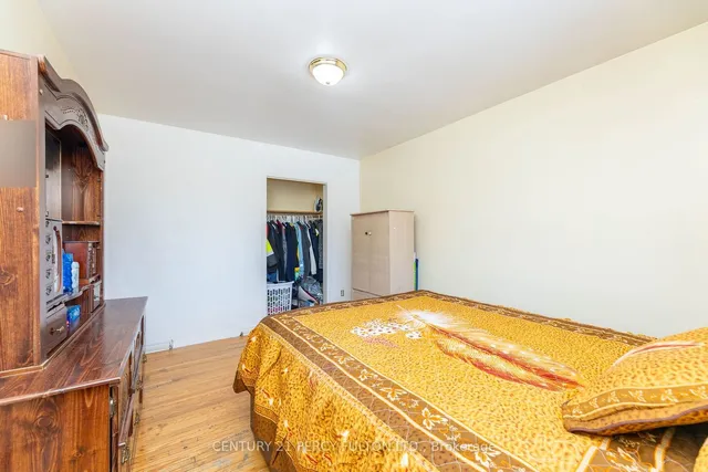 Additional image 33 of 39 Picaro Dr