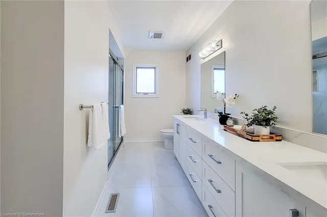 Additional image 42 of 85 Meadowlands Blvd