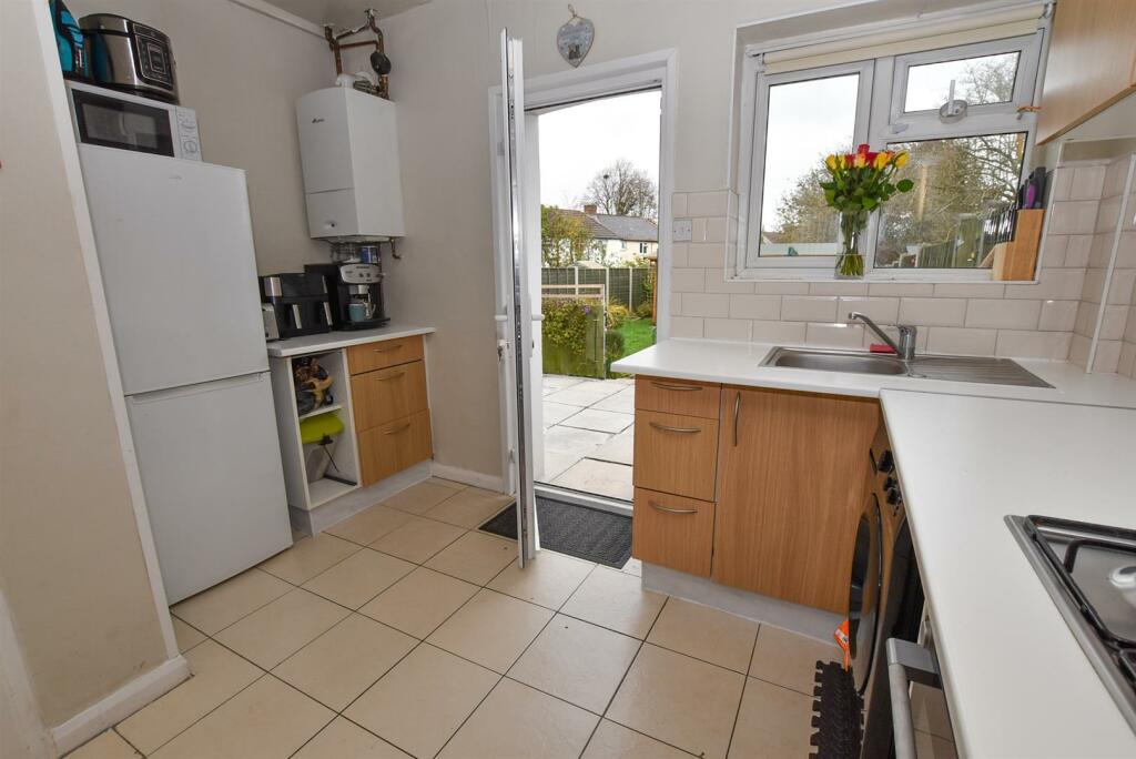 Additional image 6 of Dale Avenue, Bromborough