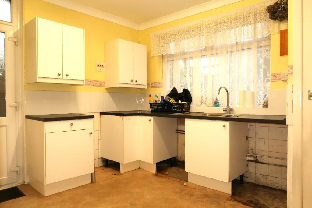 Additional image 9 of Cornerswell Road, Penarth