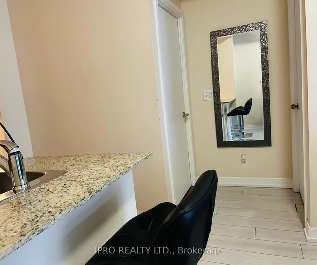 Additional image 8 of 181 VILLAGE GREEN Sq Unit 214