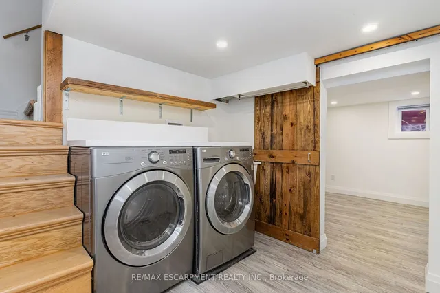 Additional image 25 of 166 Rothsay Ave