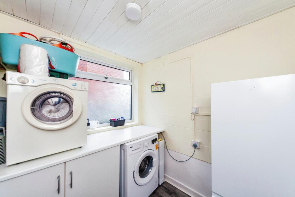 Additional image 6 of Mold Road, Ewloe Green, Ewloe, Glannau Dyfrdwy, CH5