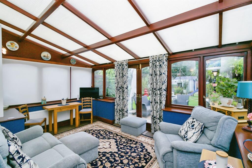 Additional image 3 of Port Road East, Barry