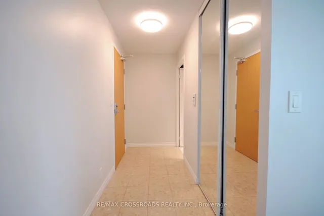 Additional image 5 of 68 Grangeway Ave Unit 503