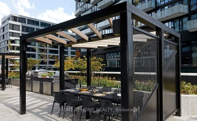 Additional image 25 of 470 Front St Unit 1015