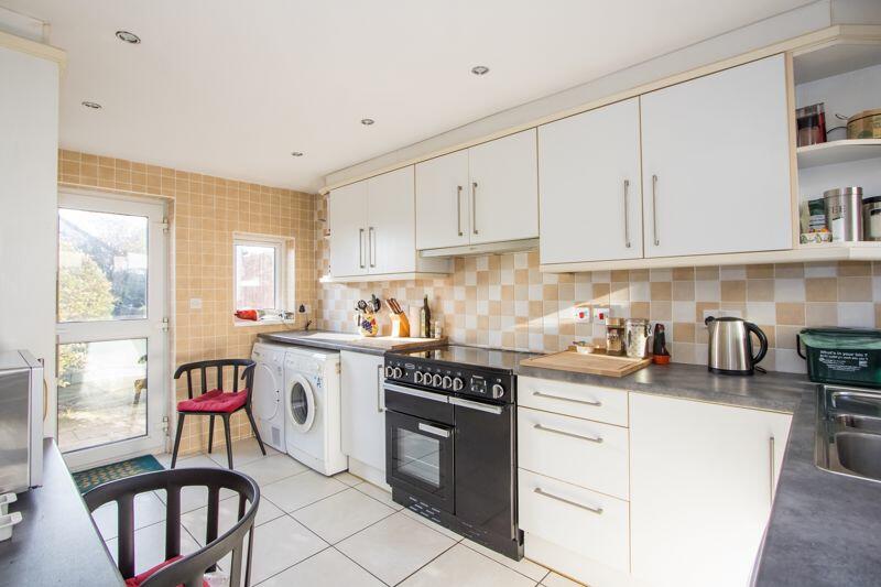 Additional image 9 of Robinswood Crescent, Penarth