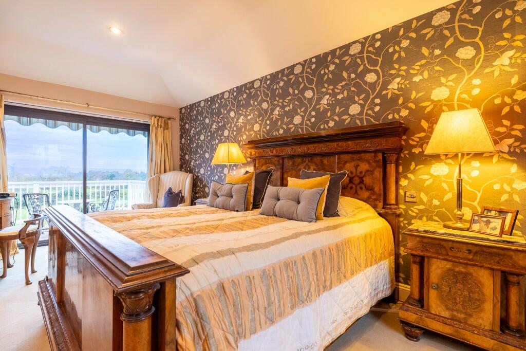 Additional image 48 of Links Hey Road, CH48