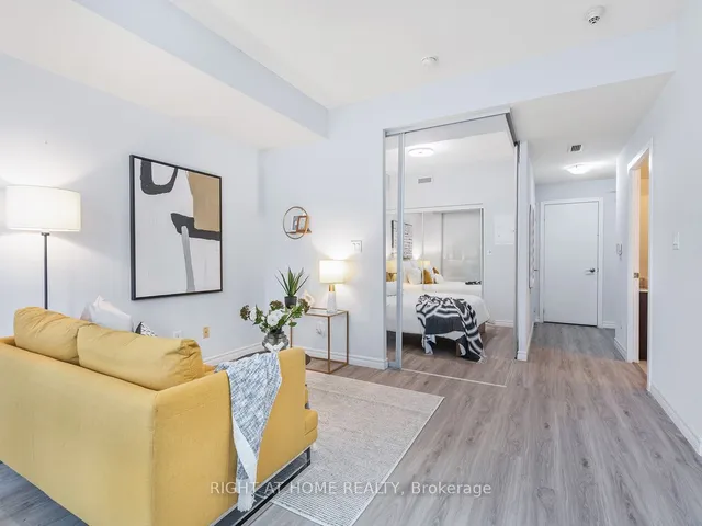 Additional image 2 of 65 Bremner Blvd Unit 1406
