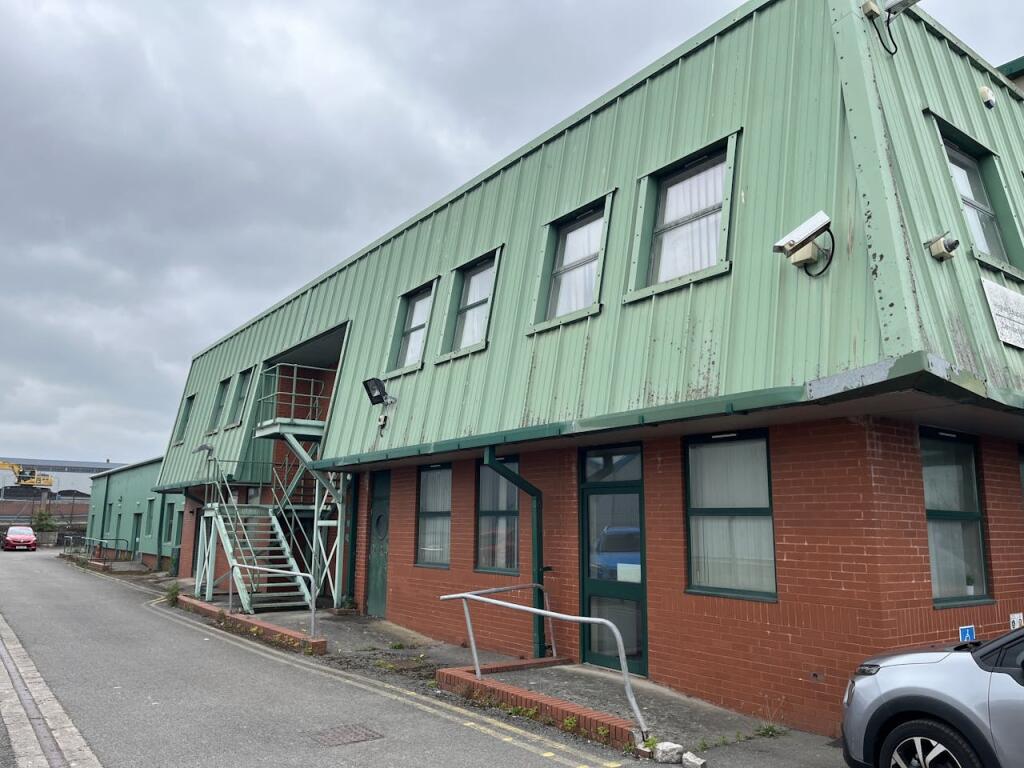 Additional image 4 of Unit B16, Queens Road, Bridgend Industrial Estate, Bridgend, CF31 3UT