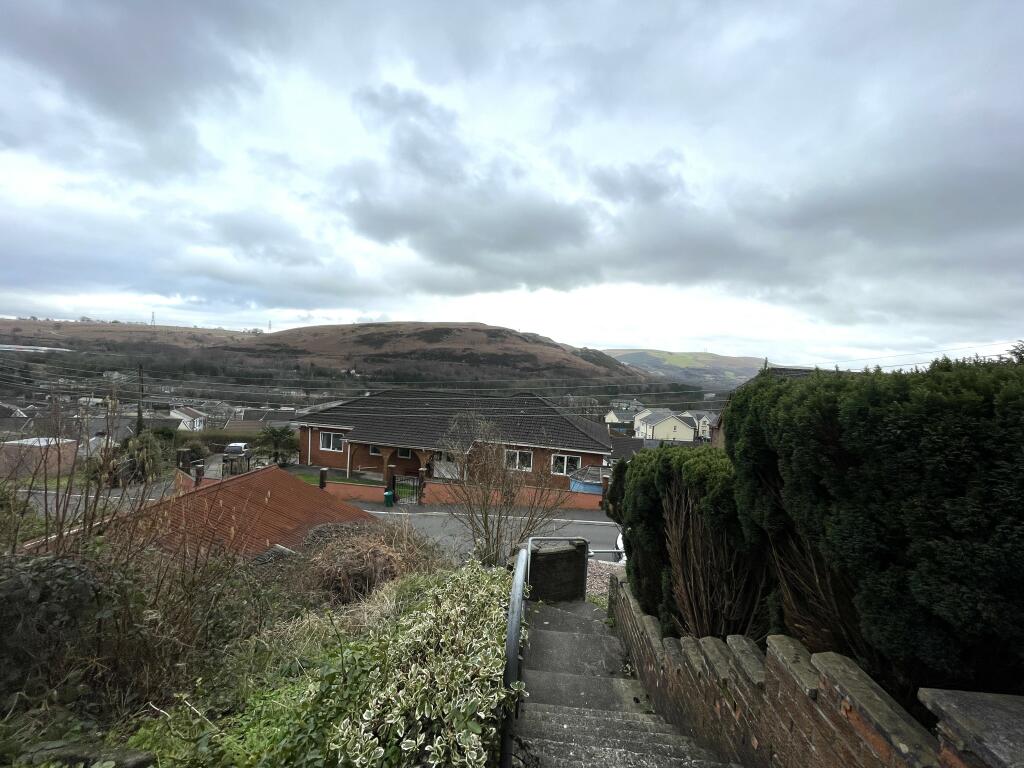 Additional image 34 of Bali-Hai, Salisbury Road, Abercynon, Mid Glamorgan, CF45 4BE