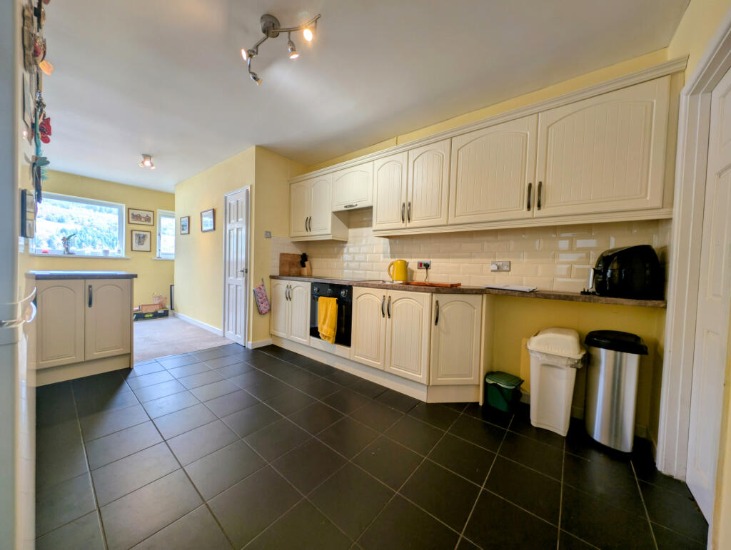 Additional image 8 of Clarence Street, Mountain Ash, CF45 3BB