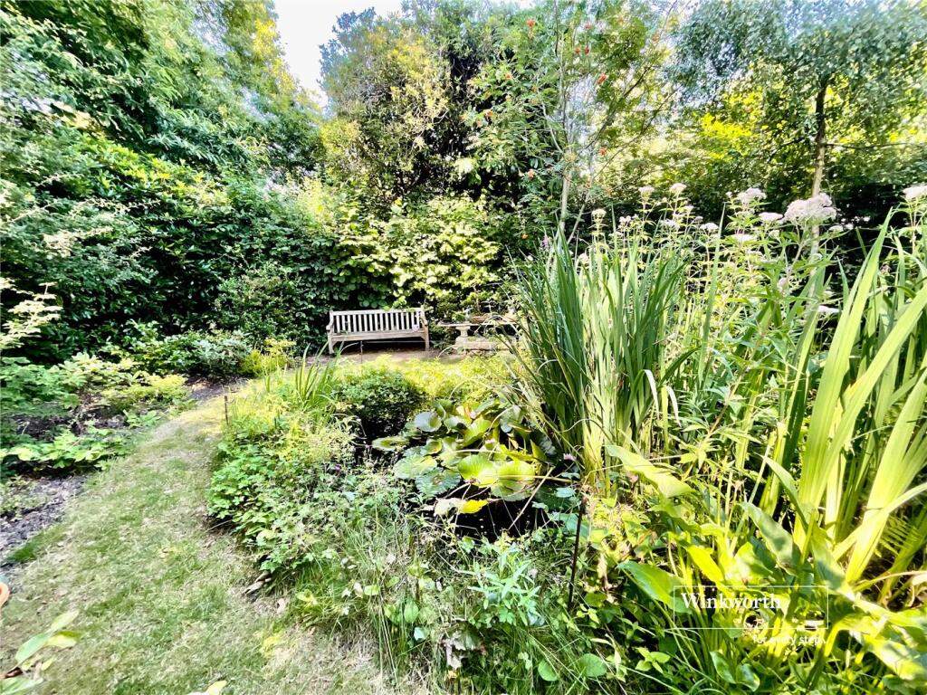 Additional image 10 of Hurstbourne Avenue, Highcliffe, Christchurch, BH23