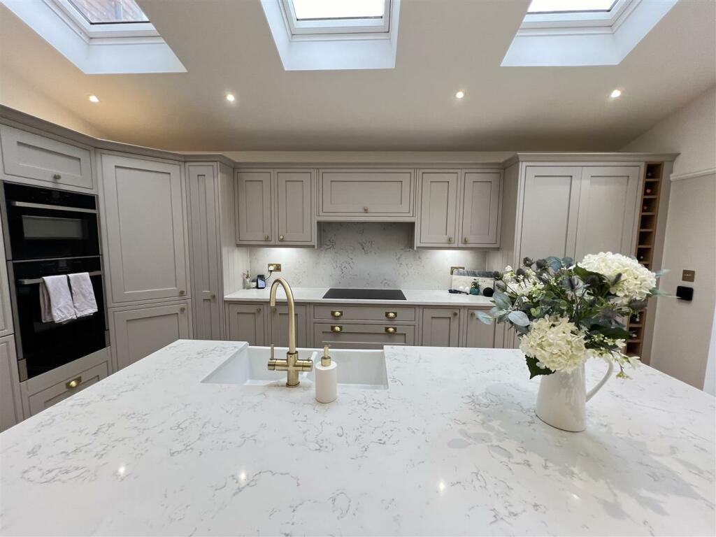 Additional image 10 of Dee Park Road, Gayton, Wirral