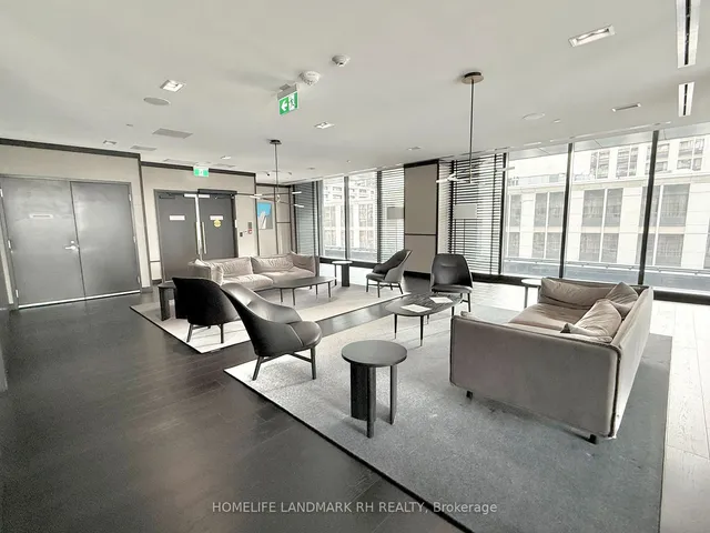 Additional image 19 of 501 Yonge St Unit 3904