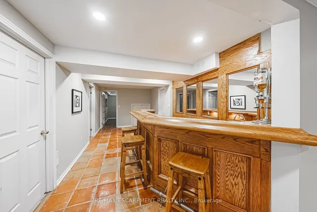 Additional image 34 of 3333 New St Unit 9