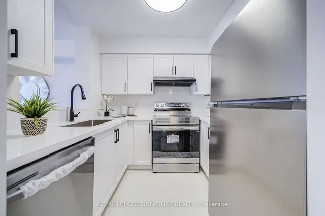 Additional image 10 of 35 Finch Ave Unit 2503