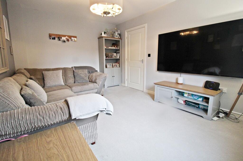 Additional image 8 of Heol Miaren, Llanharry, Pontyclun, Rhondda Cynon Taff. CF72 9WL