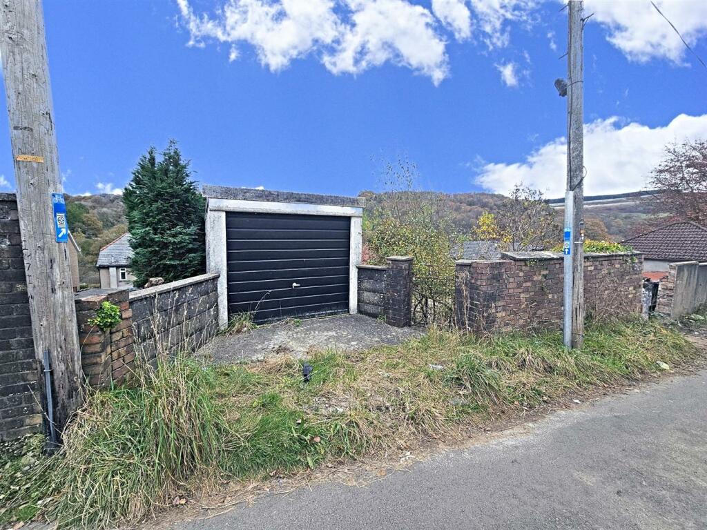 Additional image 25 of Clydach Road, Ynysybwl, Pontypridd