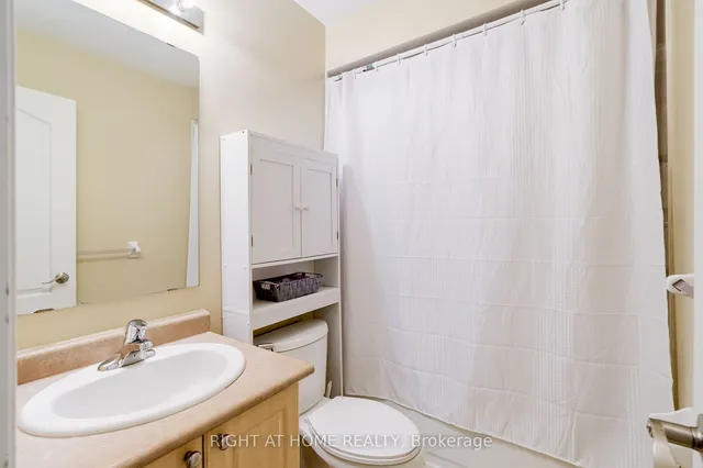 Additional image 22 of 74 Stagecoach Circ