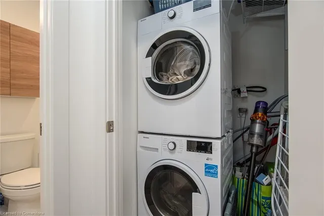 Additional image 26 of 15 Wellington St Unit 1101