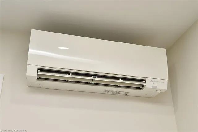 Additional image 28 of 2546 Wilson St