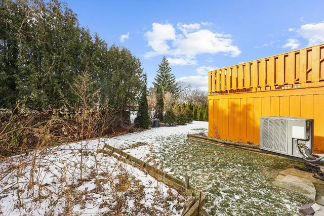 Additional image 32 of 23 Lanza Crt