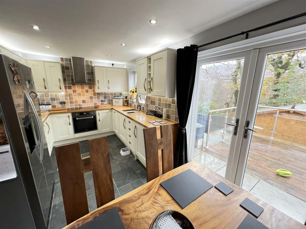 Additional image 4 of The Ridings, Aberdare