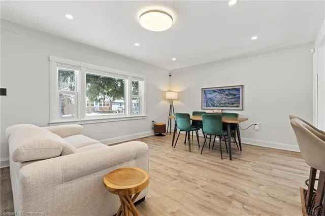 Additional image 5 of 1025 Plains View Ave