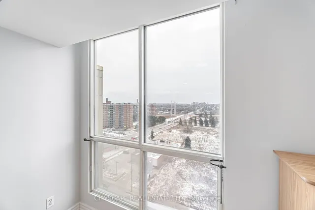 Additional image 22 of 2550 Lawrence Ave Unit 1411