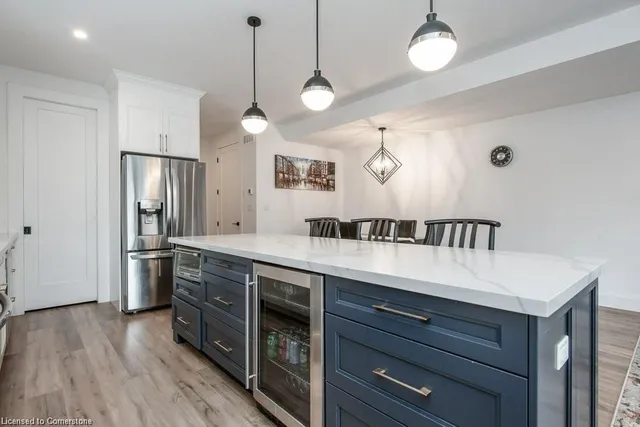 Additional image 17 of 81 Fifth Ave