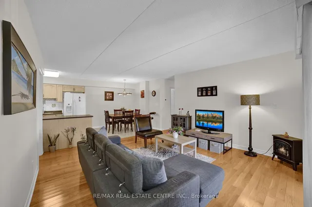 Additional image 26 of 2333 Walkers Line Unit 15