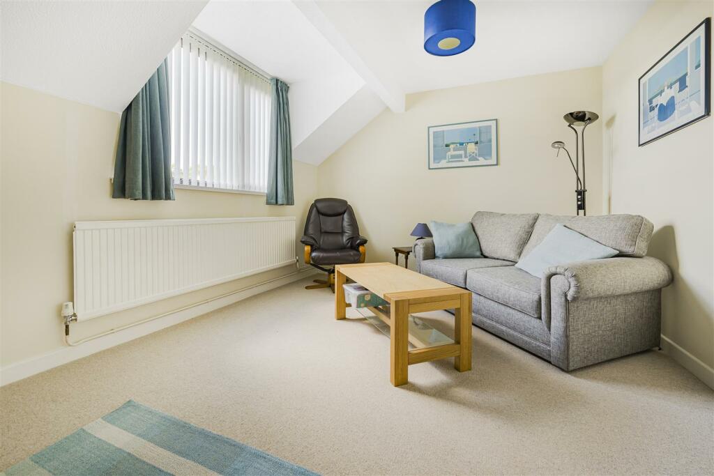 Additional image 16 of Hopyard Meadow, Cowbridge