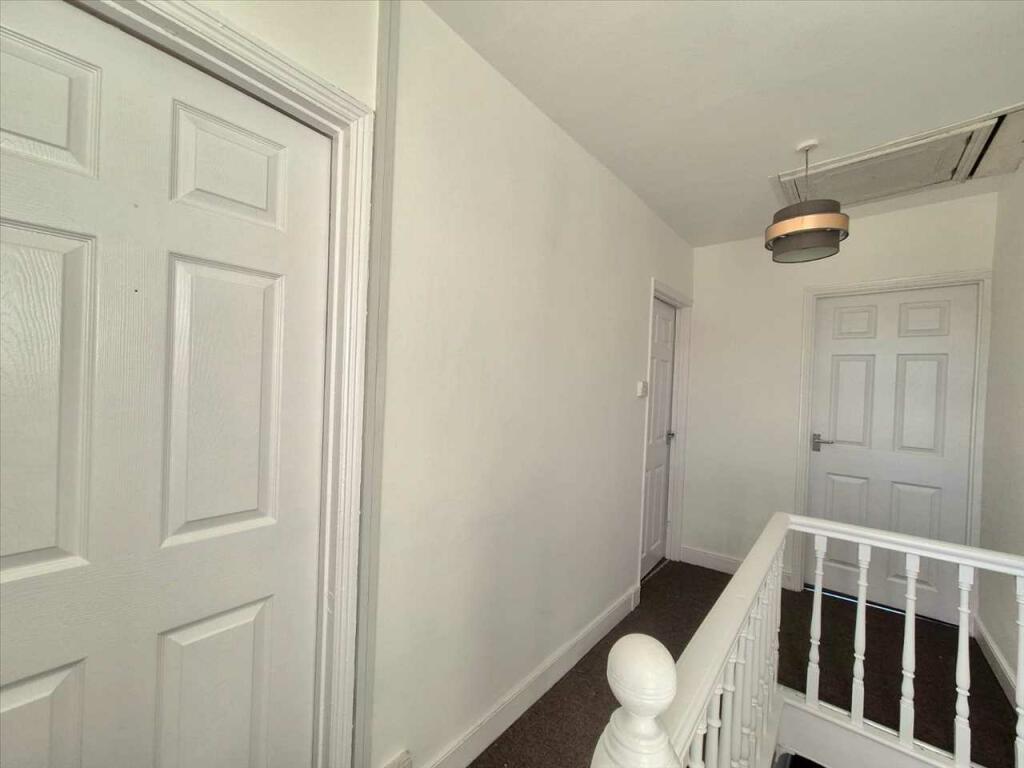 Additional image 15 of Victoria Street, Tonypandy