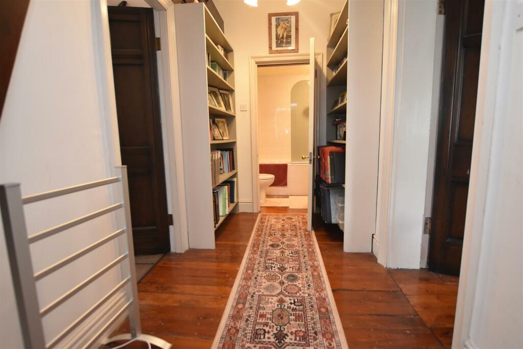 Additional image 33 of Mere Hall, Oxton