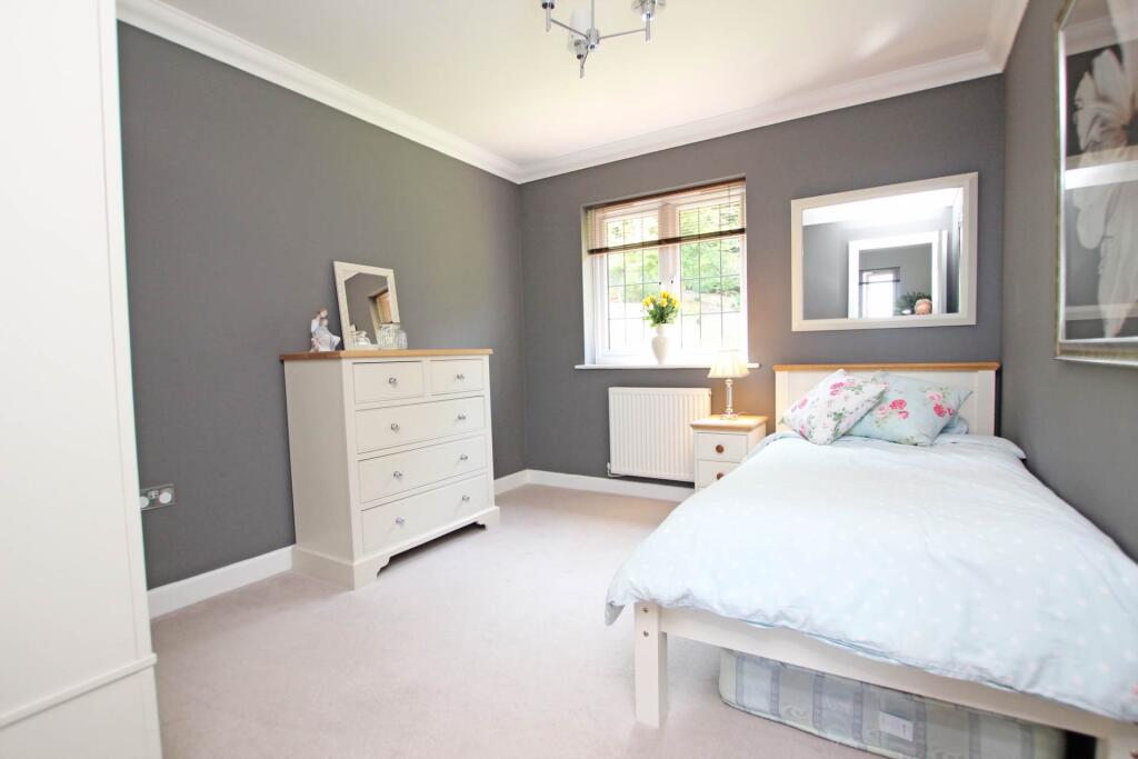 Additional image 31 of The Combe, Eastbourne, BN20 9DB