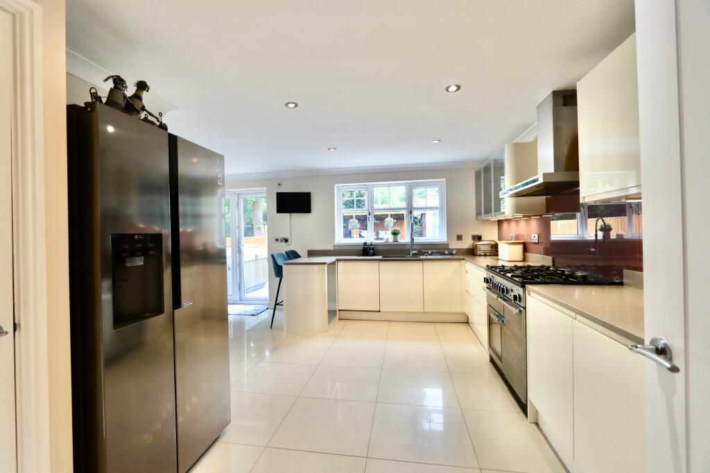 Additional image 7 of Cherry Tree Way, Trelewis, CF46