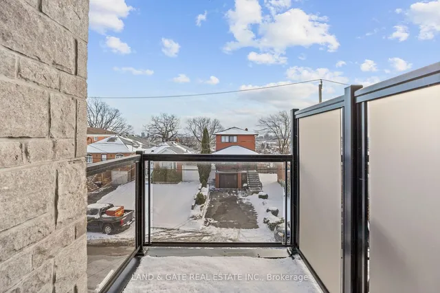 Additional image 19 of 32A Venn Cres