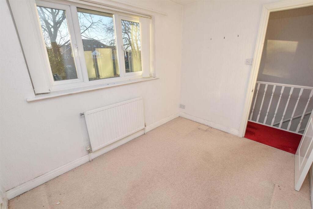 Additional image 13 of Plymyard Avenue, Bromborough