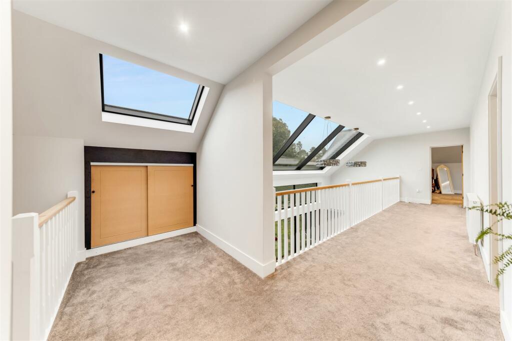 Additional image 30 of Oldfield Drive, Heswall, Wirral