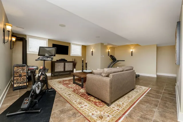 Additional image 28 of 13738 Sixth Line