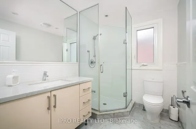 Additional image 18 of 53 Ferrier Ave