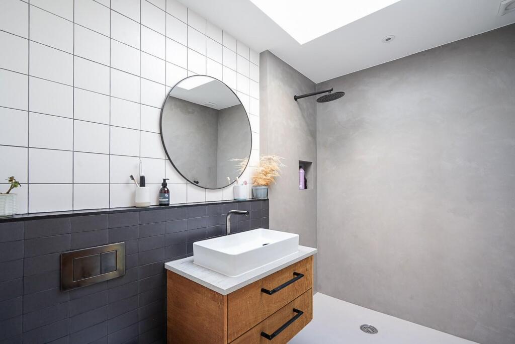 Additional image 29 of Robinswood Crescent, Penarth